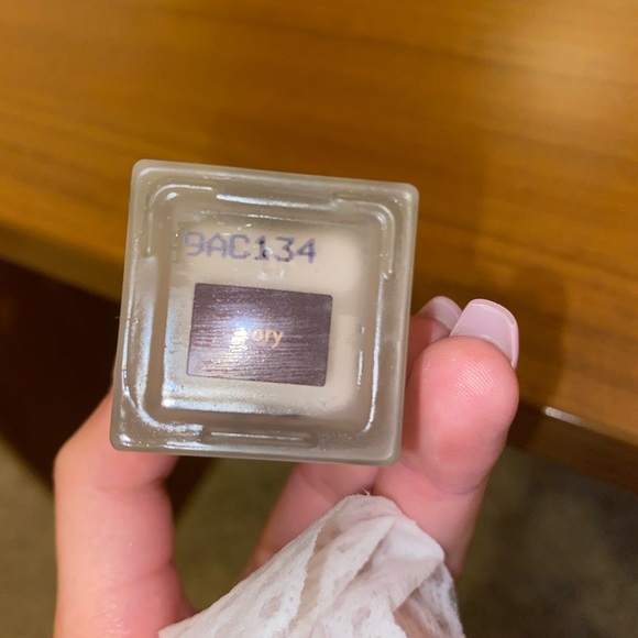 Jouer essential high coverage foundation - Picture 3 of 3